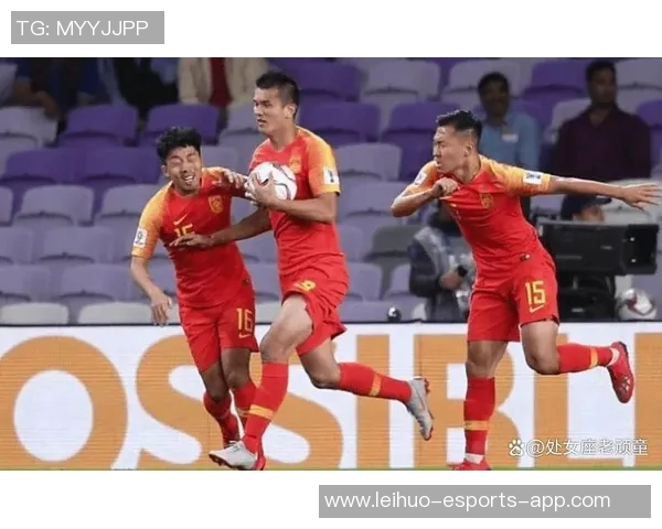 中国足球历史十大球星风采与成就解析