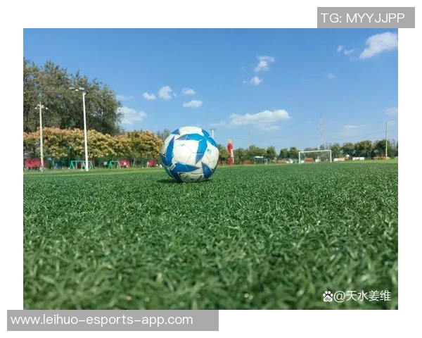 一分钟速览足球巨星成长轨迹与场上魅力特点 一分钟速览足球巨星成长轨迹与场上魅力特点