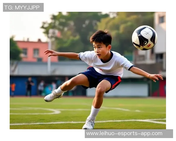 从足球巨星经典动作解读绿茵魅力与竞技精神的独特表现